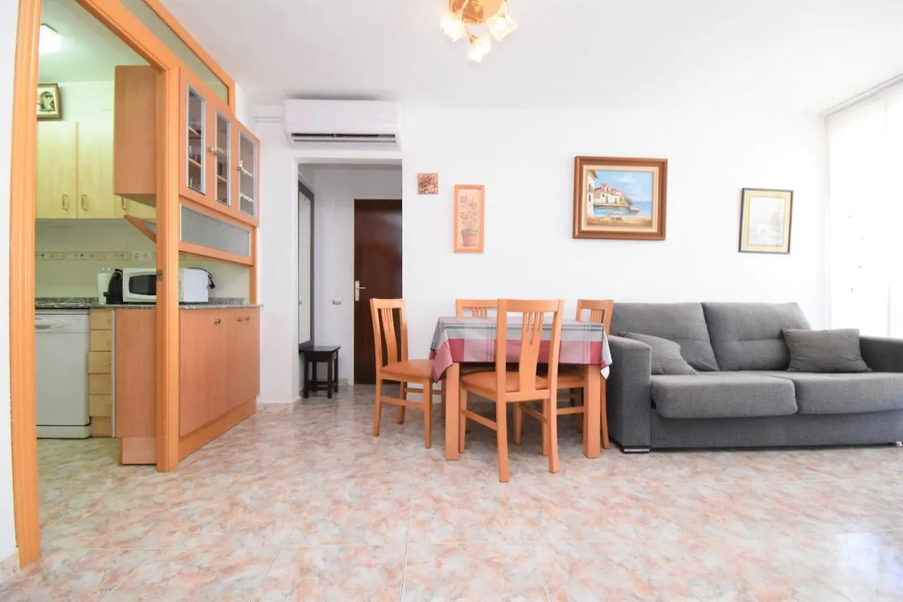 Tirreno Five Apartment La Pineda