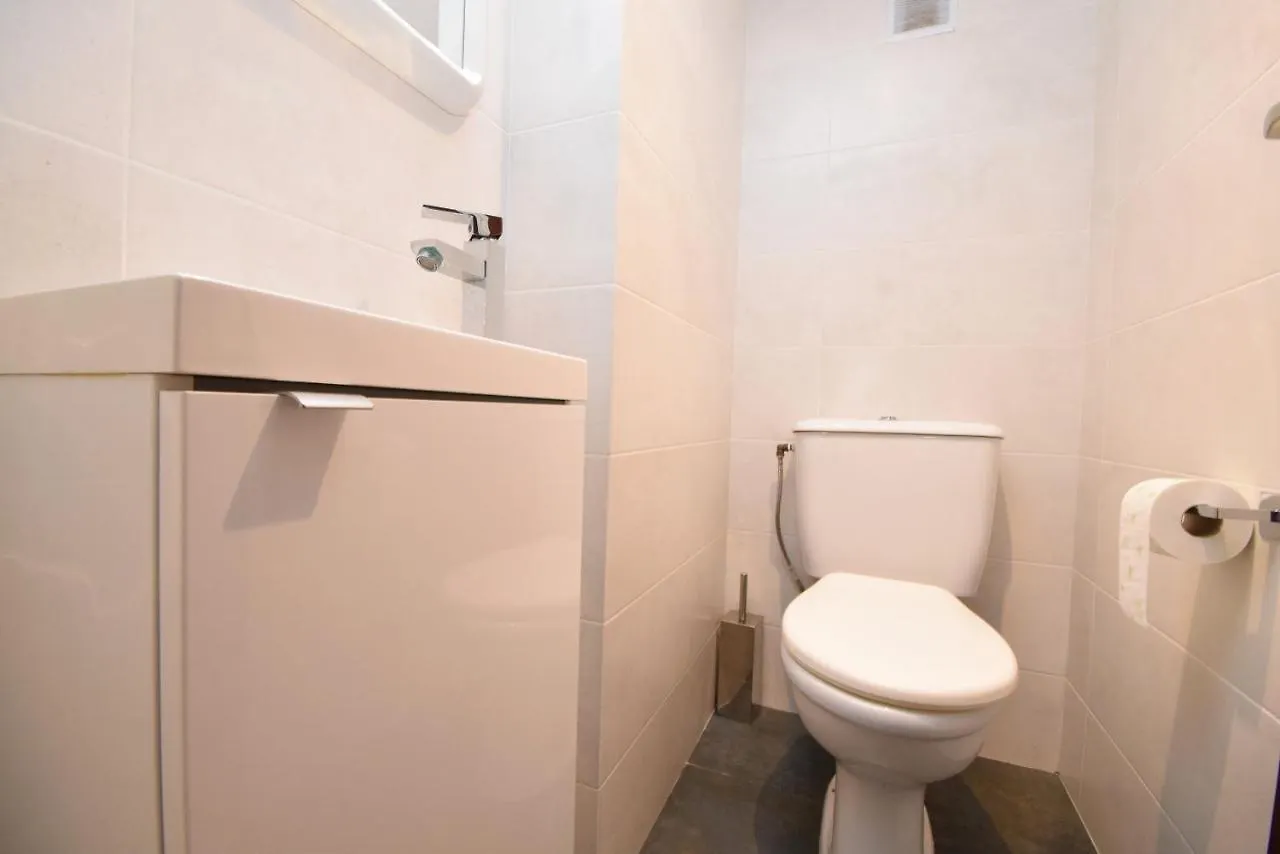 Tirreno Five Apartment La Pineda Spain