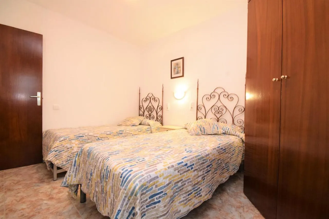 Tirreno Five Apartment La Pineda 0*,  Spain